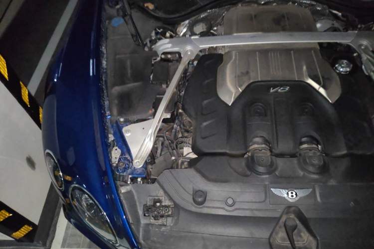 Used Bentley Continental 2020 4.0T GT V8 Engine Bay Right