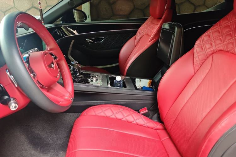 Used Bentley Continental 2022 4.0T GT V8 Mulliner Left Front Seat