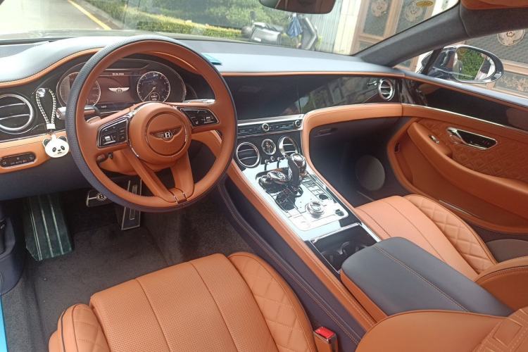 Used Bentley Continental 2022 4.0T GT V8 Mulliner Center Console