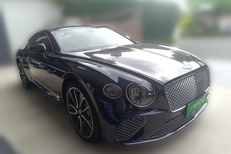 Used Bentley Continental 2022 4.0T GT V8 Mulliner Front Right 45 Deg