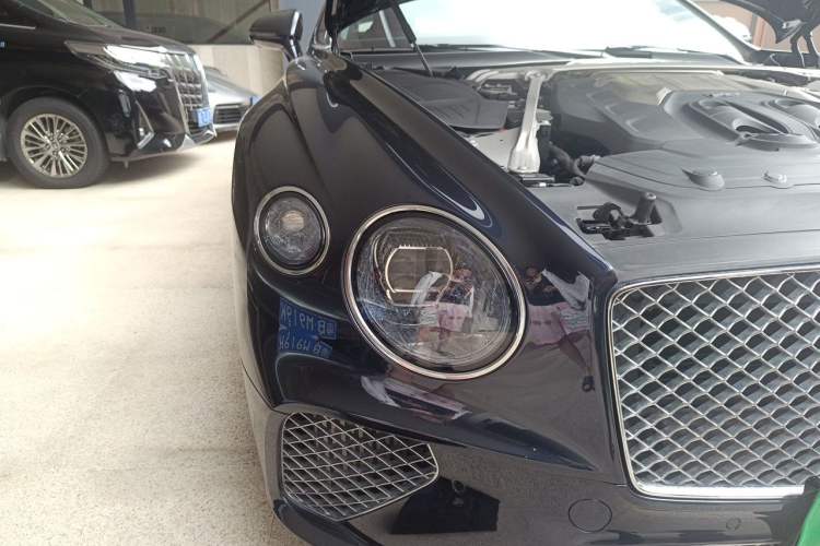 Used Bentley Continental 2022 4.0T GT V8 Mulliner Right Front Headlight