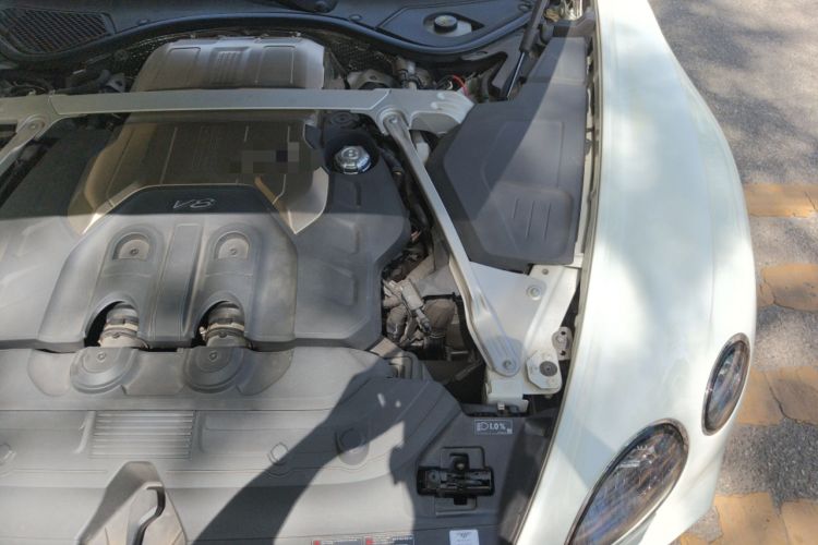 Used Bentley Continental 2022 4.0T GT V8 Mulliner Engine Bay Left
