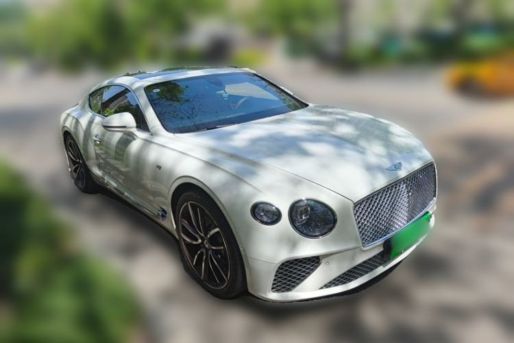 Used Bentley Continental 2022 4.0T GT V8 Mulliner Front Right 45 Deg