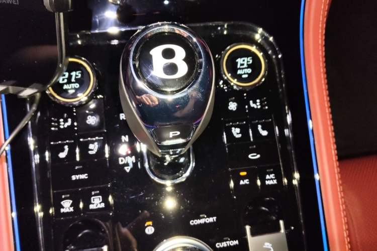 Used Bentley Continental 2022 4.0T GT V8 Mulliner Gear Lever