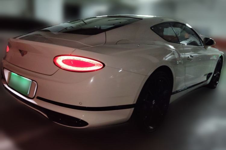 Used Bentley Continental 2022 4.0T GT V8 Mulliner Rear Right 45 Deg