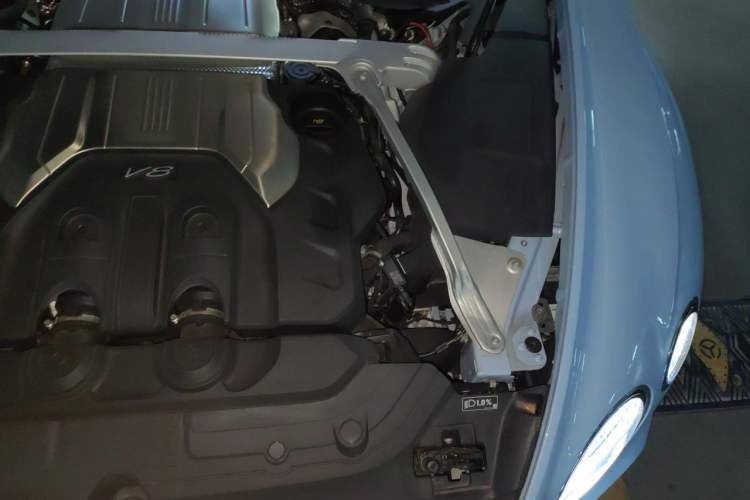 Used Bentley Continental 2023 4.0T GT V8 YADU Edition Engine Bay Left