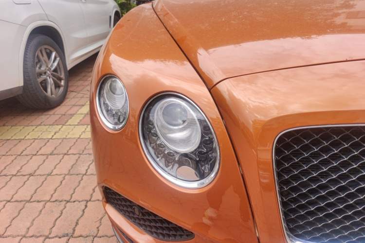 Used Bentley Continental GT  Right Front Headlight