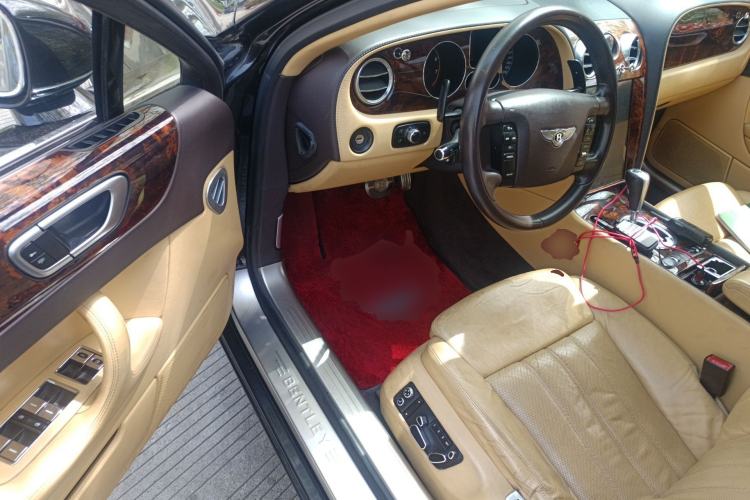 Used Bentley Flying Spur 2005 6.0T Standard Edition Driver Seat