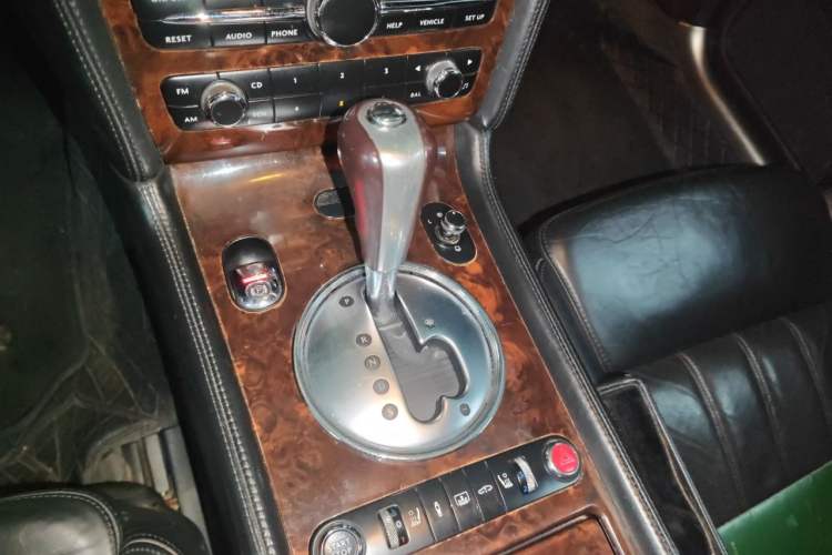Used Bentley Flying Spur 2005 6.0T Standard Edition Gear Lever