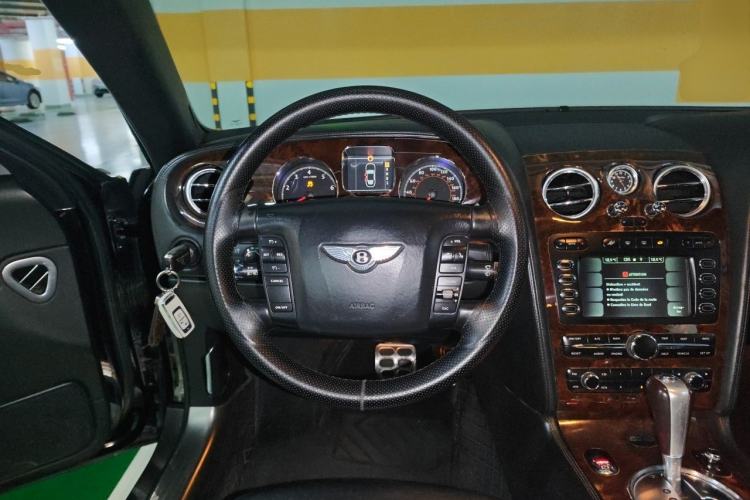 Used Bentley Flying Spur 2005 6.0T Standard Edition Steering Wheel