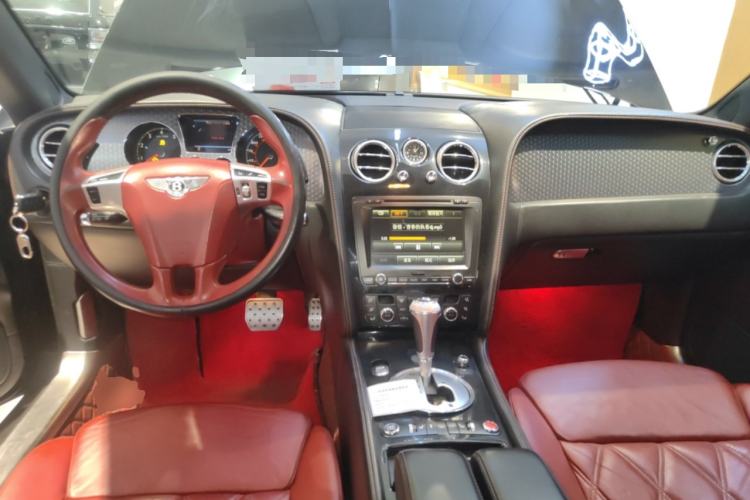 Used Bentley Flying Spur 2010 6.0T Five-Seat Version Center Console