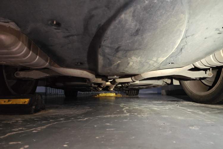 Used Bentley Flying Spur 2010 6.0T Four-Seat Version Chassis Rear