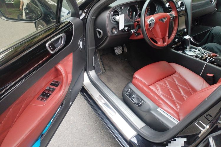 Used Bentley Flying Spur 2010 6.0T Five-Seat Version Driver Seat
