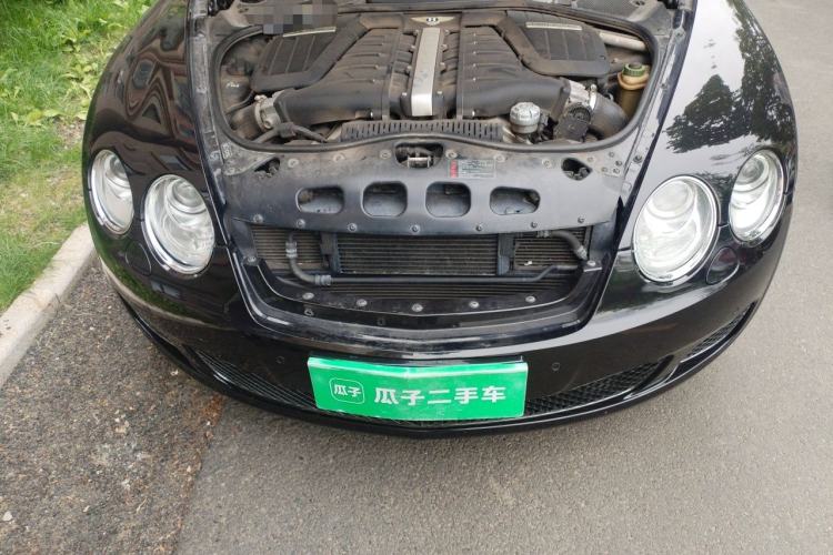 Used Bentley Flying Spur 2010 6.0T Five-Seat Version Engine Bay