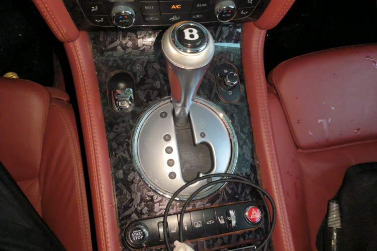 Used Bentley Flying Spur 2010 6.0T Four-Seat Version Gear Lever