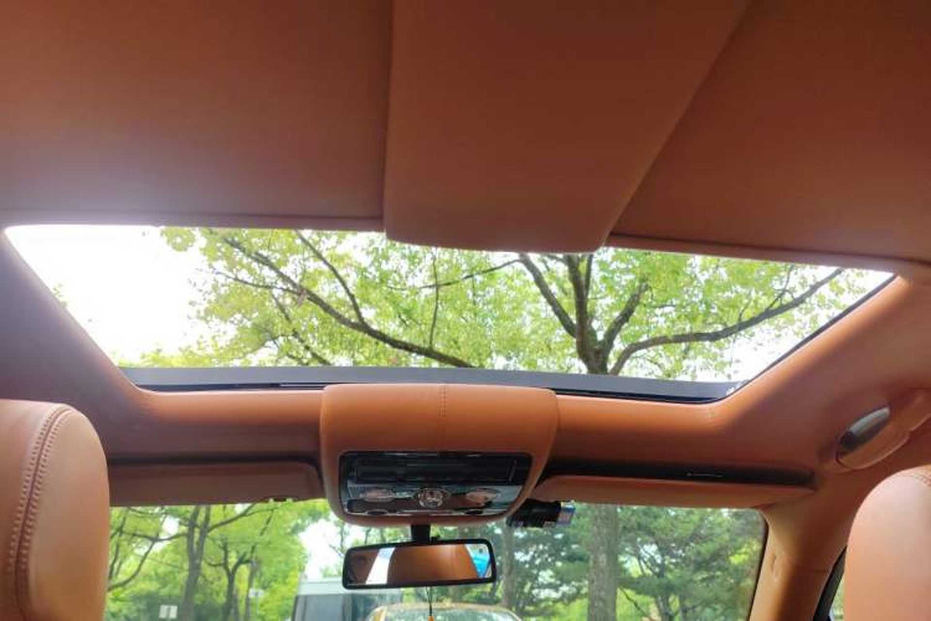Used Bentley Flying Spur 2010 6.0T Four-Seat Version Headliner