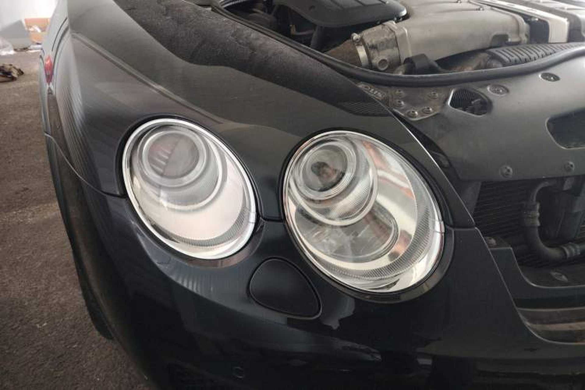 Used Bentley Flying Spur 2010 6.0T Five-Seat Version Right Front Headlight