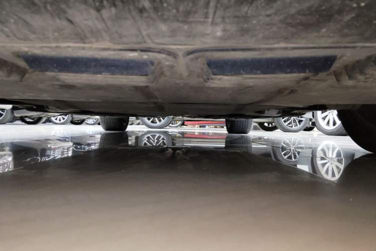 Used Bentley Flying Spur 2010 6.0T Four-Seat Version Chassis Front