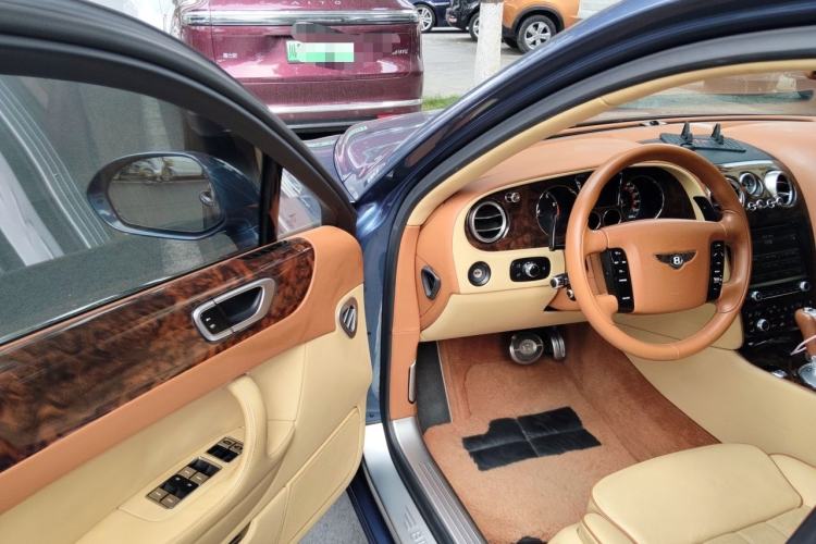 Used Bentley Flying Spur 2010 6.0T Five-Seat Version Driver Seat