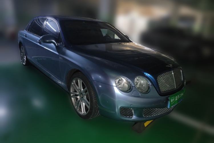 Used Bentley Flying Spur 2010 6.0T Five-Seat Version Front Right 45 Deg