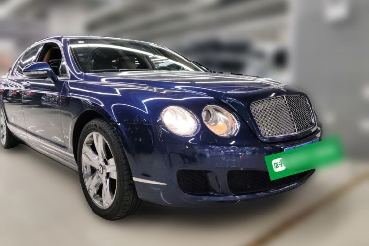 Used Bentley Flying Spur 2010 6.0T Four-Seat Version Front Right 45 Deg