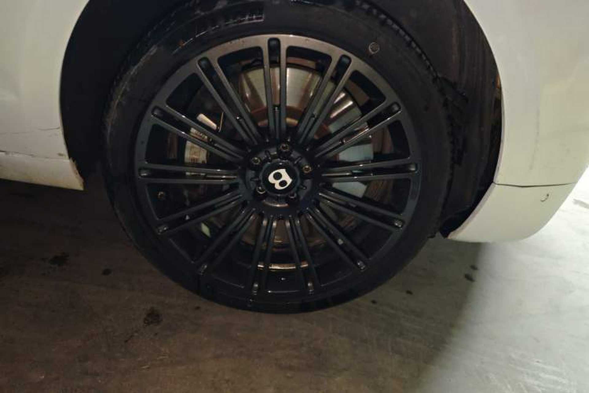 Used Bentley Flying Spur 2010 Speed China 6.0T Right Front Wheel Hub