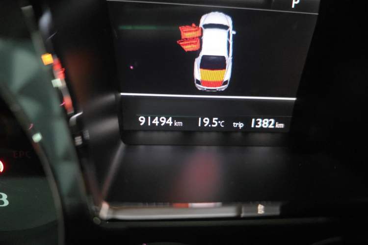 Used Bentley Flying Spur 2010 Speed China 6.0T Odometer Close Up