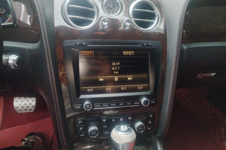 Used Bentley Flying Spur  Audio And AC Panel