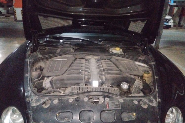 Used Bentley Flying Spur  Engine Bay