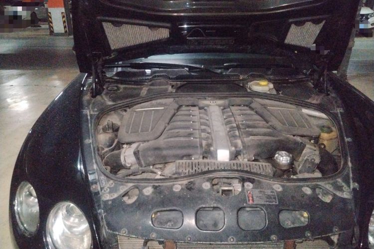 Used Bentley Flying Spur  Engine Bay Right