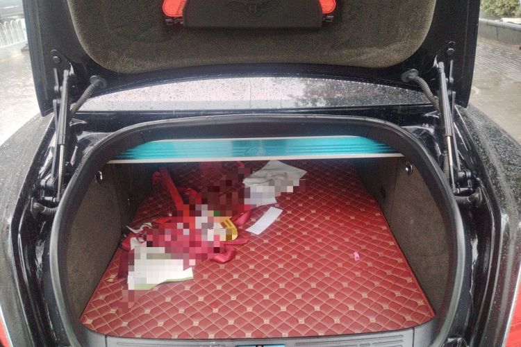 Used Bentley Flying Spur  Trunk