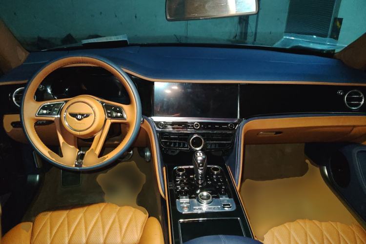Used Bentley Flying Spur 2012 6.0T Limited Edition Center Console