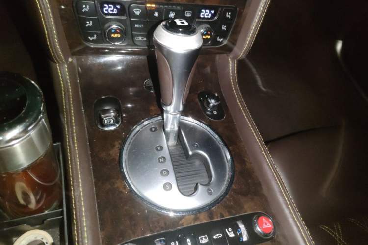 Used Bentley Flying Spur  Gear Lever