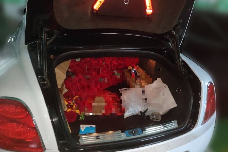 Used Bentley Flying Spur  Trunk