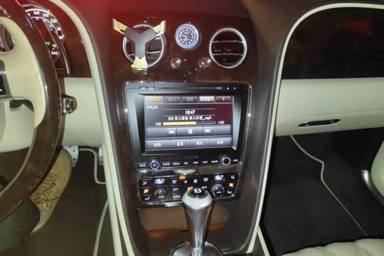 Used Bentley Flying Spur 2013 6.0T W12 Mulliner Audio And AC Panel