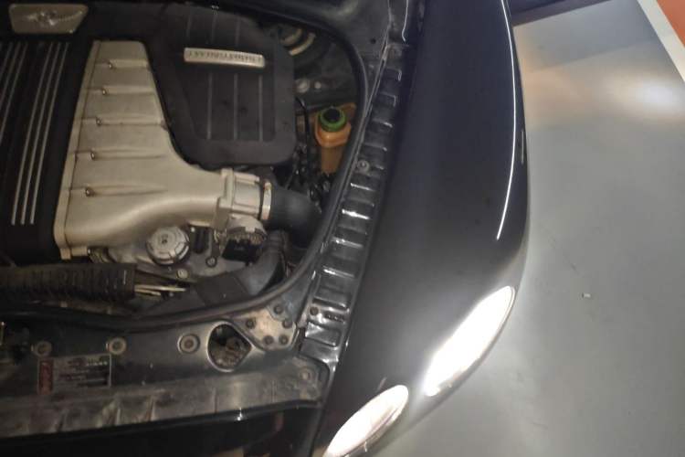 Used Bentley Flying Spur 2013 6.0T W12 Mulliner Engine Bay Left