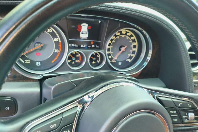 Used Bentley Flying Spur 2013 6.0T W12 Luxury Edition Instrument Cluster