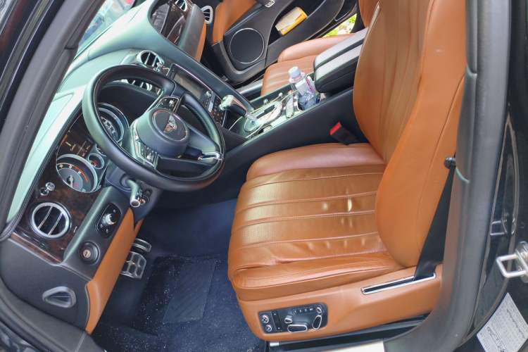 Used Bentley Flying Spur 2013 6.0T W12 Luxury Edition Left Front Seat