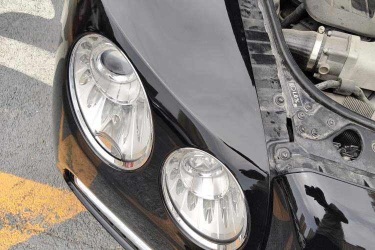 Used Bentley Flying Spur 2013 6.0T W12 Prestige Edition Right Front Headlight