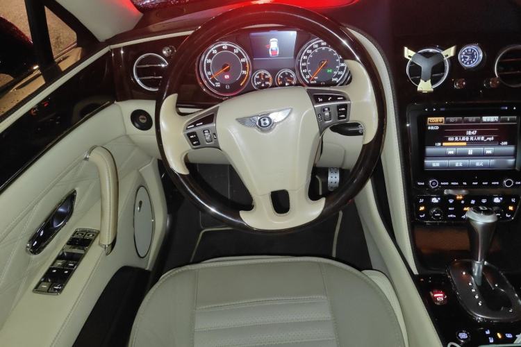 Used Bentley Flying Spur 2013 6.0T W12 Mulliner Steering Wheel