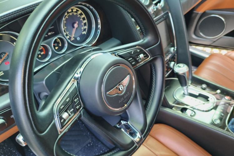 Used Bentley Flying Spur 2013 6.0T W12 Luxury Edition Steering Wheel