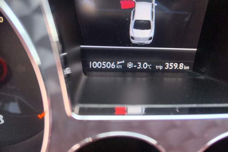 Used Bentley Flying Spur 2013 6.0T W12 Luxury Edition Odometer Close Up