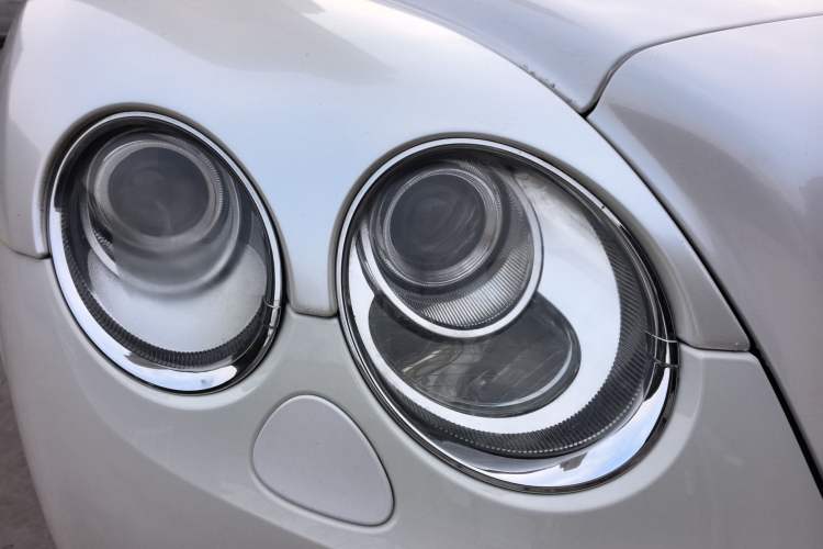 Used Bentley Flying Spur 2013 6.0T W12 Luxury Edition Right Front Headlight