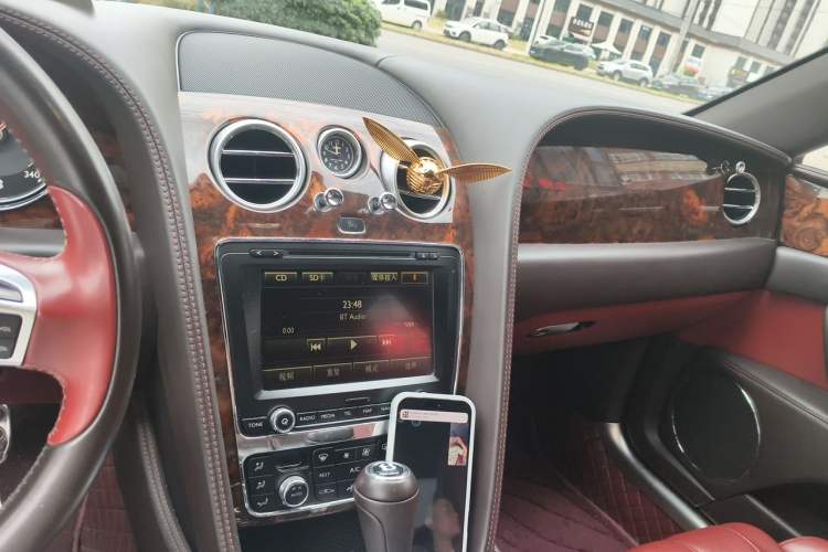 Used Bentley Flying Spur 2014 4.0T V8 Prestige Edition Audio And AC Panel