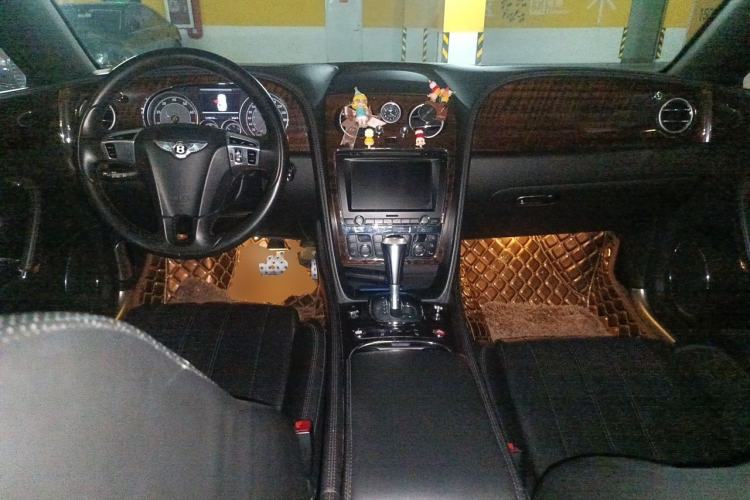Used Bentley Flying Spur 2014 4.0T V8 Prestige Edition Center Console