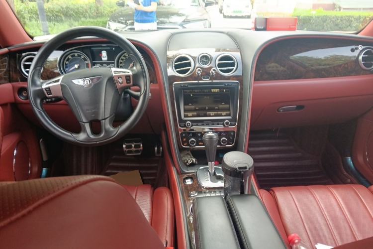 Used Bentley Flying Spur 2014 4.0T V8 Prestige Edition Center Console