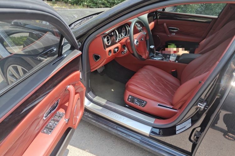 Used Bentley Flying Spur 2014 4.0T V8 Standard Edition Driver Seat