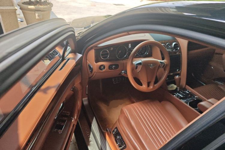 Used Bentley Flying Spur  Driver Seat
