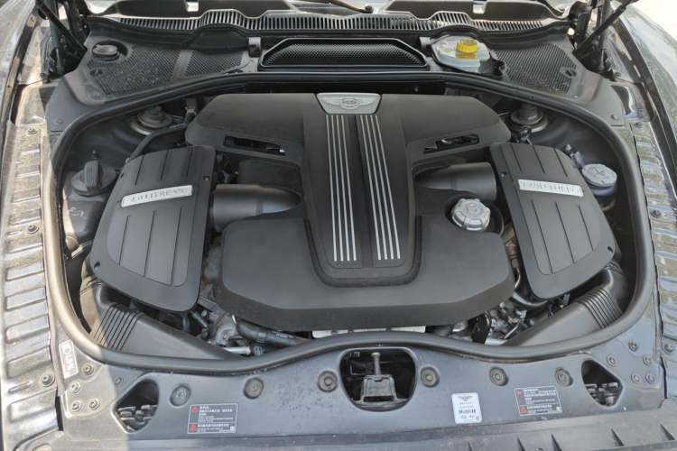 Used Bentley Flying Spur 2014 4.0T V8 Standard Edition Engine Bay