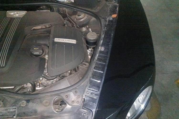 Used Bentley Flying Spur 2014 4.0T V8 Prestige Edition Engine Bay Left
